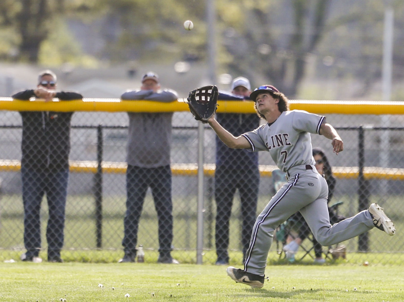 050421-qc-spt-moline-ut-baseball-10.JPG